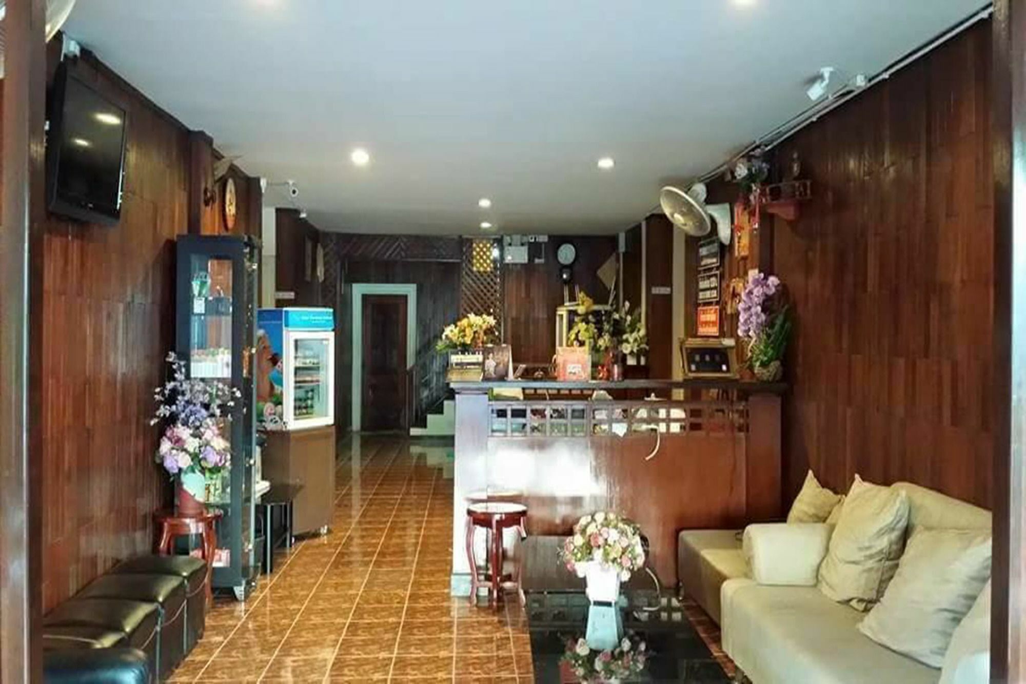 Narasiri Service Apartment Prachinburi Exterior foto